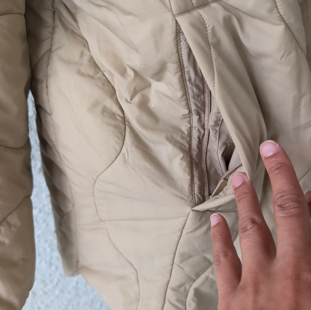 lululemon athletica Cream Quilted Jacket Quilted Light Insulation‎ Jacket Size 6
